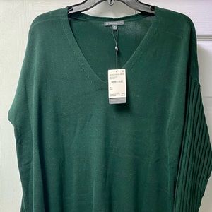 NWT Adrianna Papell V-Neck Rib Sleeve Sweater